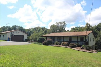 1664 Briggs Hill Rd, Belpre, OH 45714