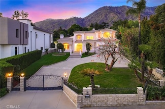 3277 Barhite St, Pasadena, CA 91107