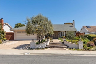 4350 Trieste Dr, Carlsbad, CA 92010