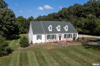 1339 Fandel Rd, Metamora, IL 61548