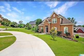 832 Meadow Ridge Ln, Birmingham, AL 35242