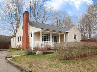 14 Morse Ave, Wareham, MA 02571
