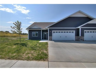 3445 Iris Dr, Eau Claire, WI 54703