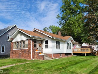 501 N Elm St, Creston, IA 50801