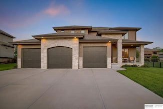 3119 N 193rd Ave, Elkhorn, NE 68022