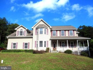 1984 Freedom Ln, Saint Leonard, MD 20685