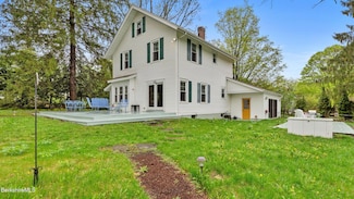 170 Stockbridge Rd, Lee, MA 01238