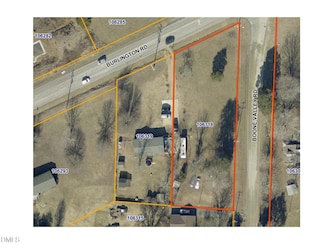 6498 Burlington Rd, Whitsett, NC 27377