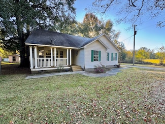 14277 Louisiana 124, Jonesville, LA 71343