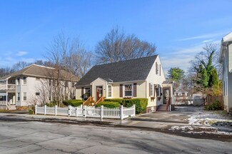 64 Lamoille Ave, Haverhill, MA 01835