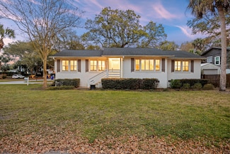 3304 Hartnett Blvd, Isle of Palms, SC 29451