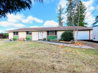 393 Flora Place, Forks, WA 98331