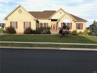 1122 Morning Star Dr, Allentown, PA 18106