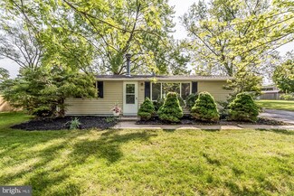 325 Flying Point Rd, Edgewood, MD 21040