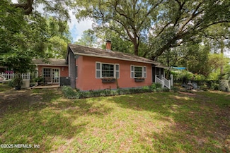 360 SE Lakeview Dr, Keystone Heights, FL 32656