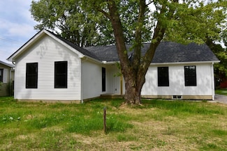 285 E Granville St, Sunbury, OH 43074