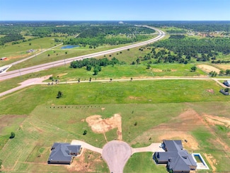 1986 London Place, Harrah, OK 73045