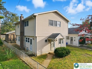 943 Crawford St, Bethlehem, PA 18017