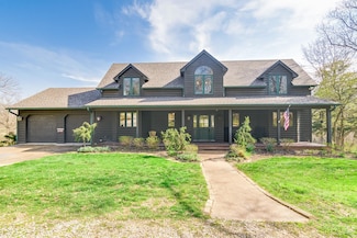 12251 Robien Dr, Boonville, MO 65233
