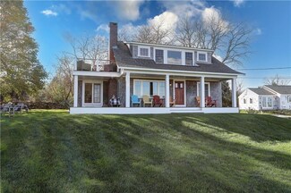 37 Indian Rd, Little Compton, RI 02837
