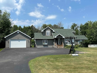 14 Fayette Rd, Massena, NY 13662