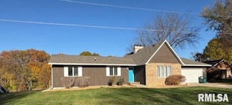 209 Lake View Ct, Colona, IL 61241