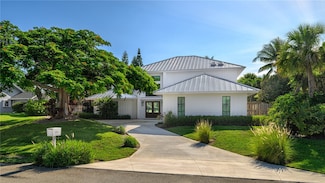 1110 Near Ocean Dr, Vero Beach, FL 32963