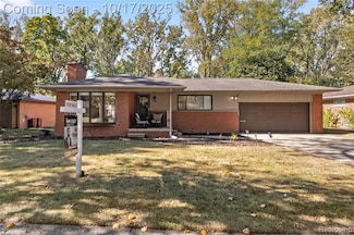 16537 Pollyanna St, Livonia, MI 48154