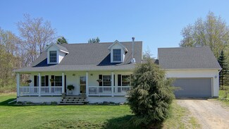 5072 Olive Branch Rd, Three Oaks, MI 49128