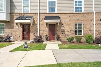 1437 Newpoint Dr, Durham, NC 27713