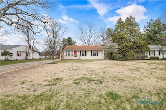 5960 Greenacre Rd, Toledo, OH 43615