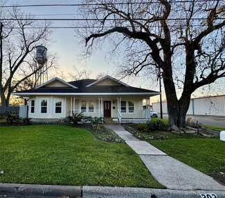 303 S Avenue A, Humble, TX 77338