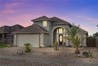 6738 Central Park Dr, Corpus Christi, TX 78414