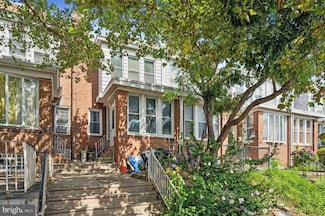 5412 Large St, Philadelphia, PA 19124