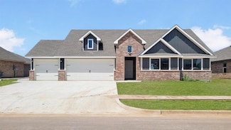 5412 Windstone Ln, Norman, OK 73072