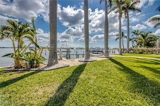 4611 SE 20th Place, Cape Coral, FL 33904