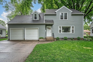 516 E School St, Owatonna, MN 55060