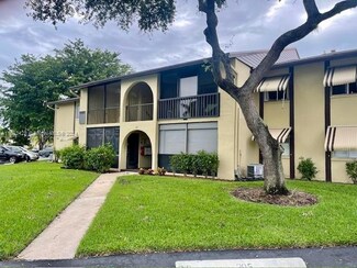305 Pine Ridge Cir Unit A-2, Greenacres, FL 33463