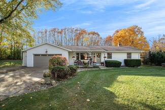 70738 Carter Ave, Niles, MI 49120