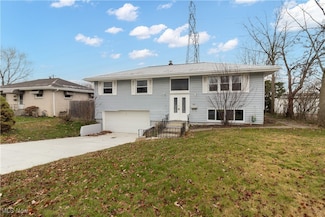 5826 Middlebrook Blvd, Brookpark, OH 44142