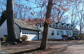 303 Sheeder Rd, Phoenixville, PA 19460