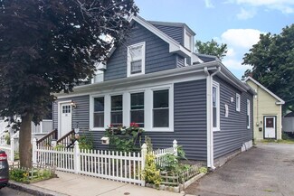 30 Underhill St Unit 1, Winthrop, MA 02152