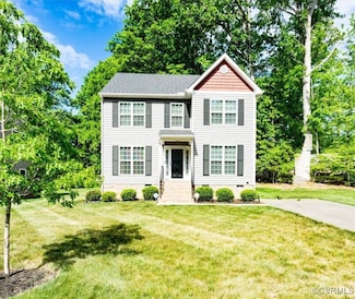 1424 Twilight Ln, Richmond, VA 23235