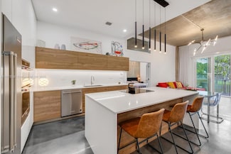 11111 Biscayne Blvd Unit 1F, Miami, FL 33181