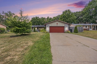 2381 Mapleview St SE, Grand Rapids, MI 49508