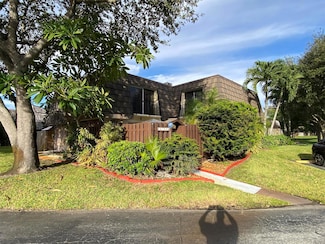 1674 Forest Lakes Cir Unit A, West Palm Beach, FL 33406