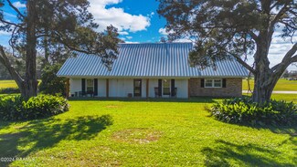 1218 Grand Anse Hwy, Breaux Bridge, LA 70517