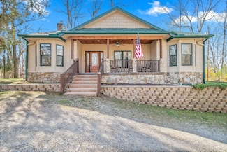 3553 Alpine Ct, Hillsdale, MI 49242