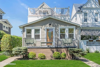 226 Sylvania Ave, Avon By the Sea, NJ 07717