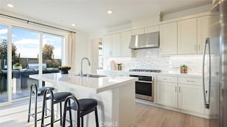312 Flycatcher, Irvine, CA 92618